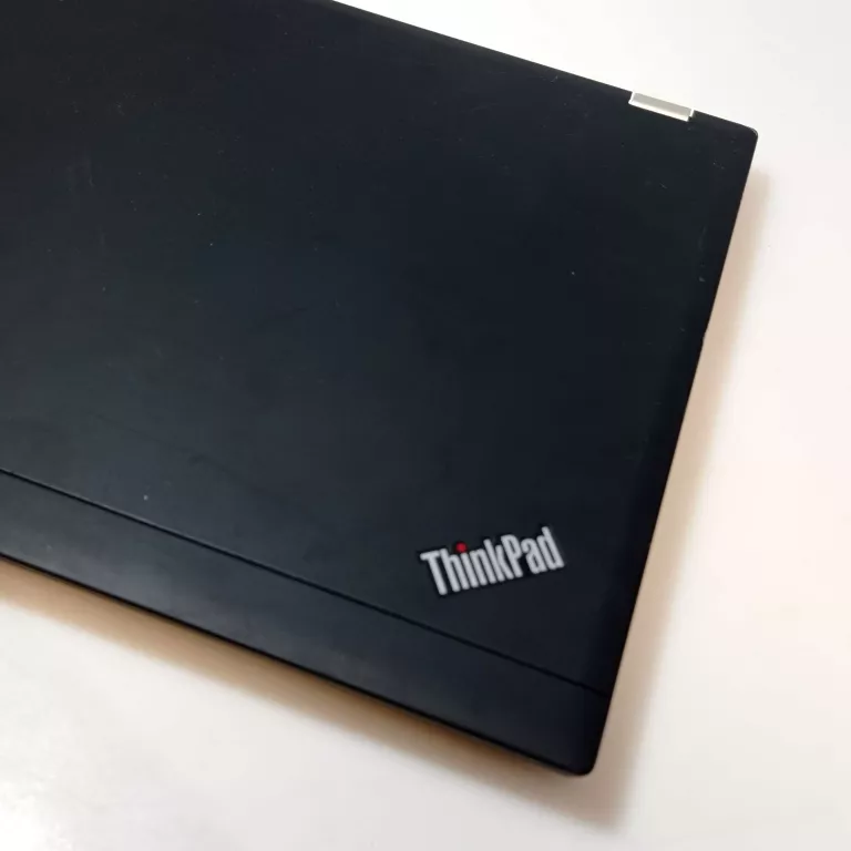 LAPTOP LENOVO THINKPAD T430U I5 12GB RAM SSD