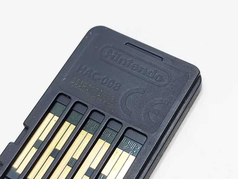 GRA SUPER SMASH BROS. NA NINTENDO SWITCH +UCHWYT ŁADUJĄCY JOY-CON NINTENDO