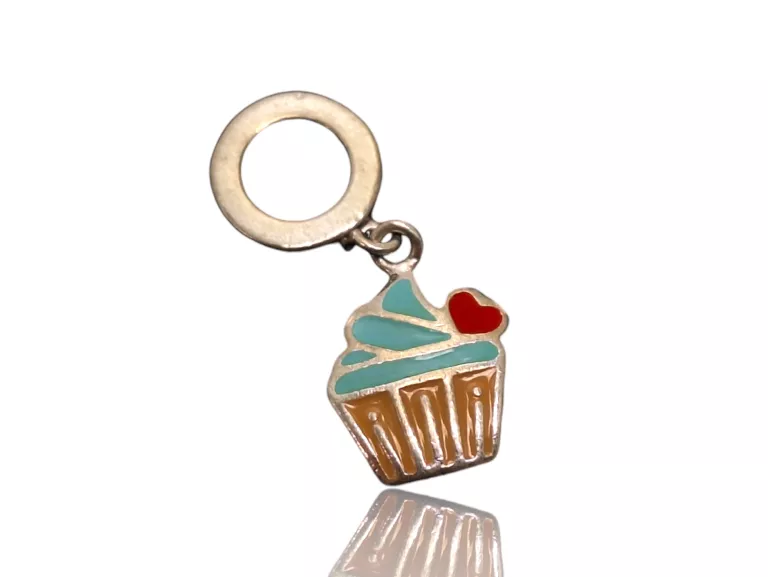 SREBRNA ZAWIESZKA CHARMS MUFFINKA 1,96G 925