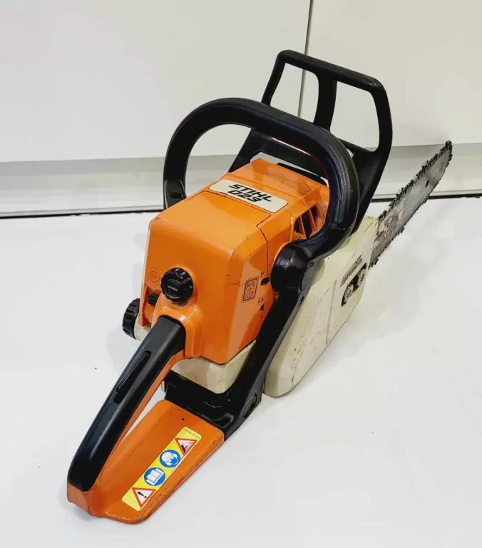 pila-spalinowa-stihl-023-zasilanie-spalinowe