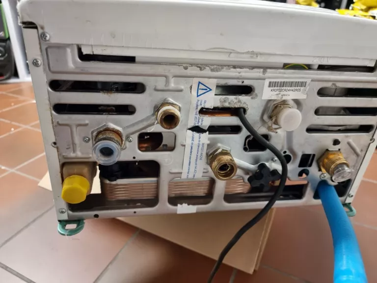 kociol-gazowy-kondensacyjny-fondital-antea-moc-24