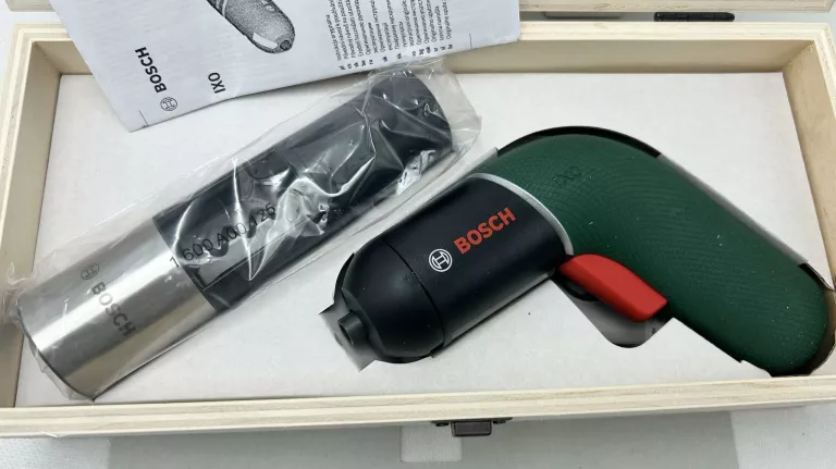 BOSCH IXO VINO SET WKRĘTAK Z KORKOCIĄGIEM POWYSTAWOWA