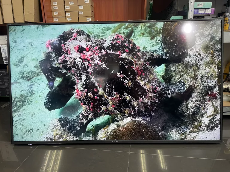 SMART TV 60'' SHARP LC-60UI7652E 4K HDR HEVC
