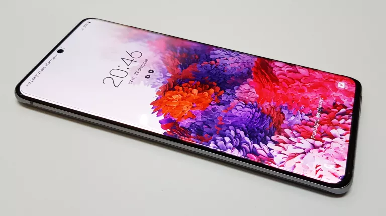 telefon-samsung-galaxy-s20-plus-5g-sybiru-1-walcz-kwiatek