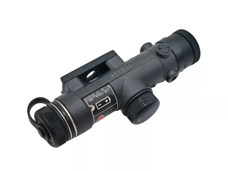 iluminator-laserowy-podczerwieni-laser-dipol-ir-l-3-100-mw-810-nm-model-dipol-ir-l-3