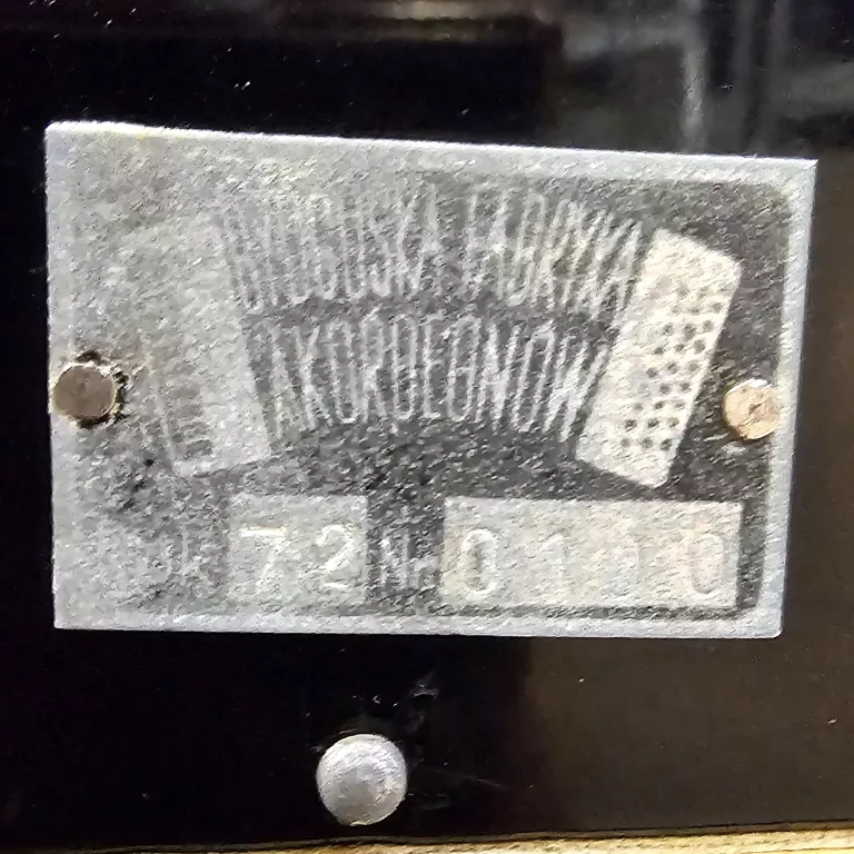 AKORDEON CARMEN 1972R 120 BASÓW / FUTERAŁ/ BYDGOSKA FABRYKA AKORDEONÓW