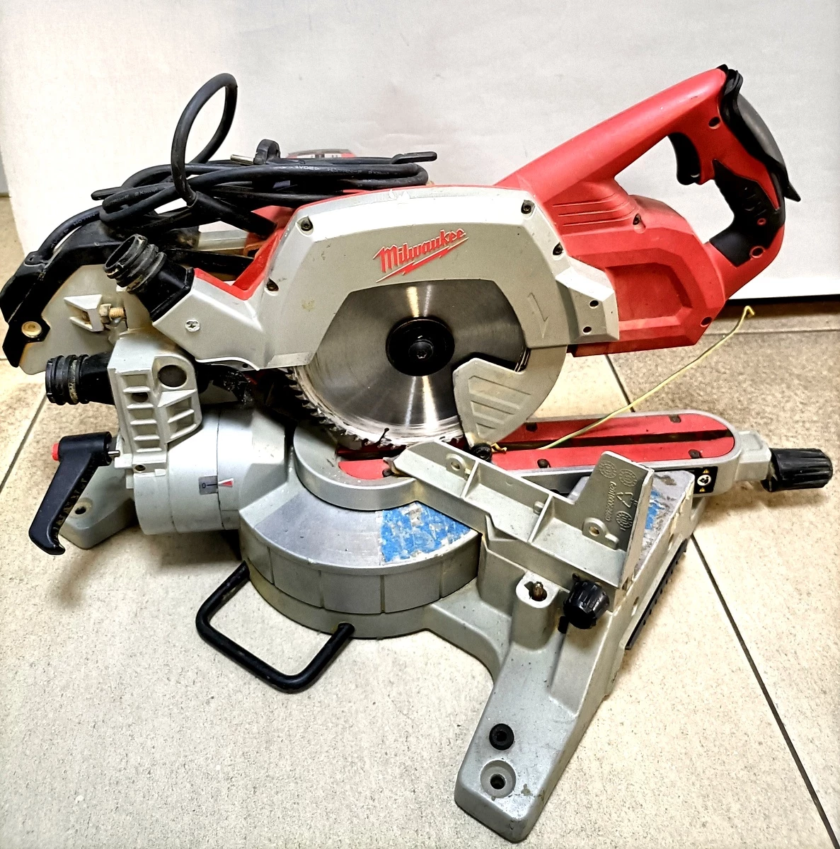 pila-ukosnica-milwaukee-ms-216-sb-fredry-plac-targowy-ledziny