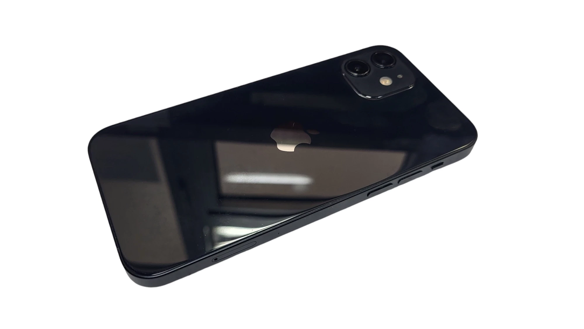 telefon-iphone-12-rynek-10-debica-tsc2