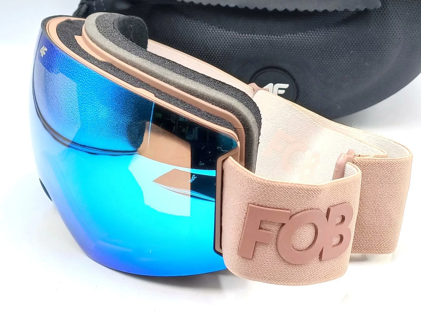 gogle-snowboardowe-4f-fob-stan-uzywany