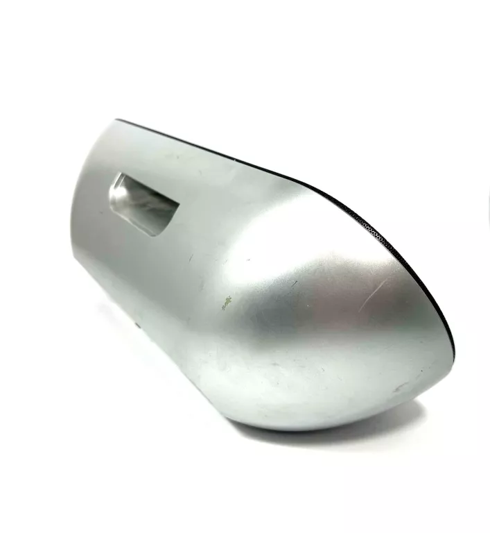 GŁOŚNIK ZE STACJĄ DOKUJĄCĄ PHILIPS FIDELIO DS8550