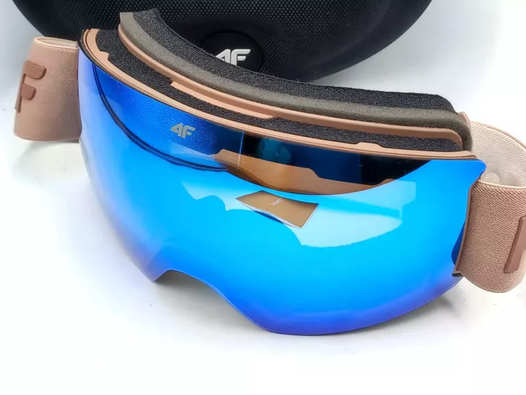 gogle-snowboardowe-4f-fob-kolor-soczewek-niebieskie