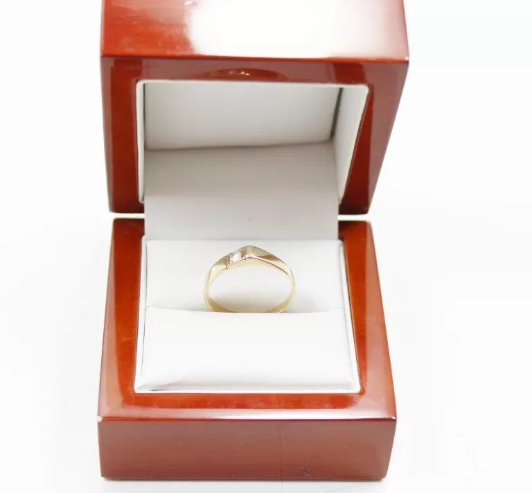 zloty-pierscionek-p585-w252-r16-stan-11323-2