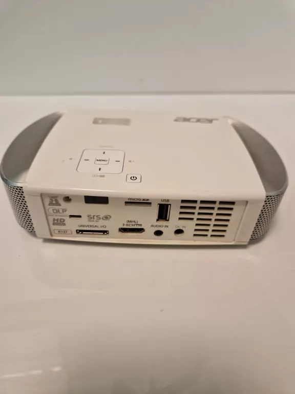PROJEKTOR ACER K137 + OKABLOWANIE BRAK PILOTA