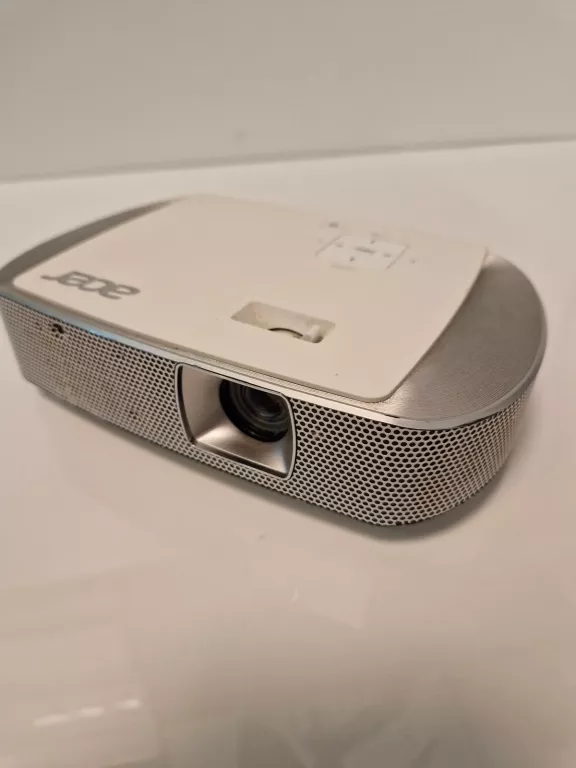 PROJEKTOR ACER K137 + OKABLOWANIE BRAK PILOTA