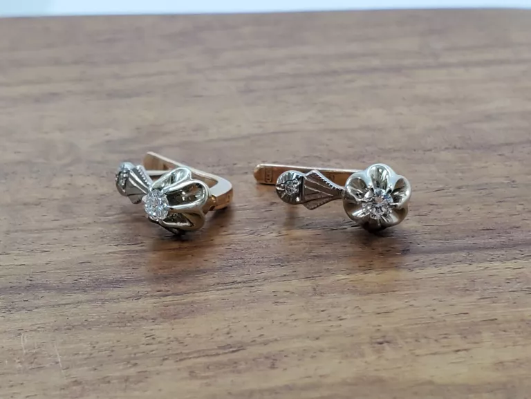 ZŁOTE KOLCZYKI Z BRYLANTAMI 0,27 CT 585 4,62 G