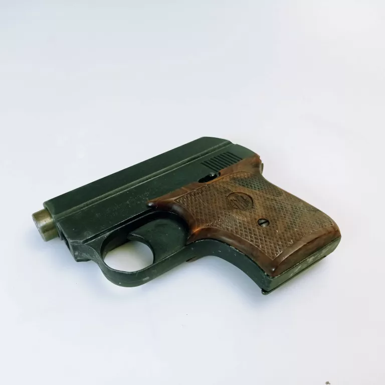 PISTOLET HUKOWY MOD 63