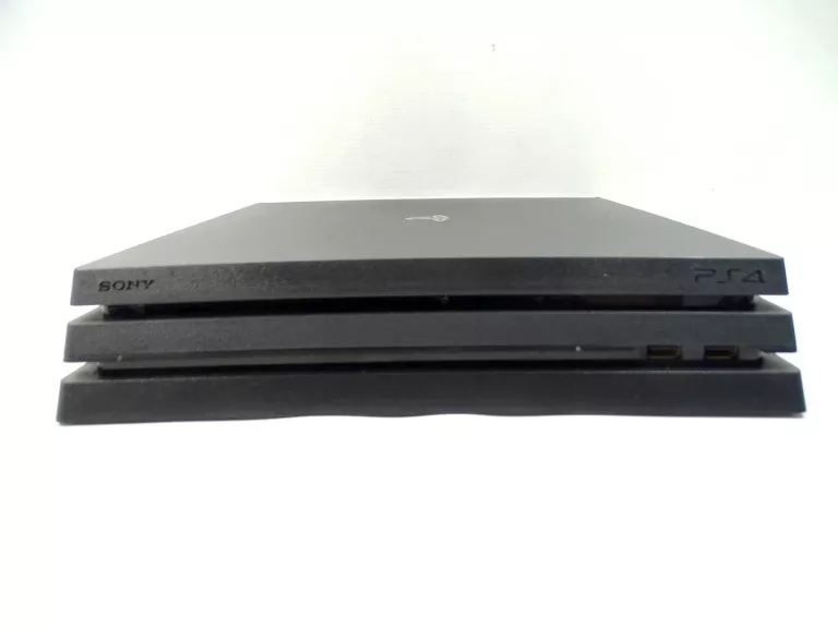 konsola-ps4-pro-1tb-cuh-7216b-pad-okablowanie-opis-wersja-130590-3