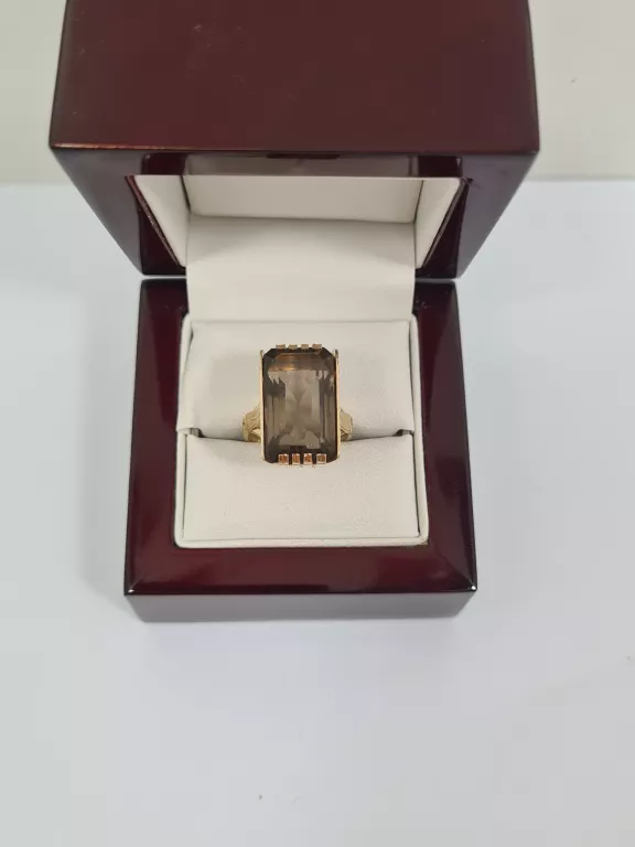 wyjatkowy-zloty-pierscionek-z-kamieniem-585-14k-745g-r15-14x11mm-stan-uzywany