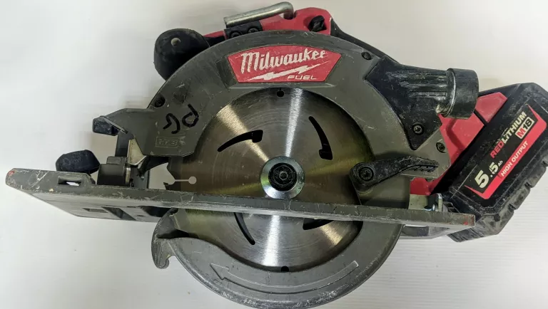 PILARKA AKUMULATOROWA MILWAUKEE M18 CCS55 AKU 5,0