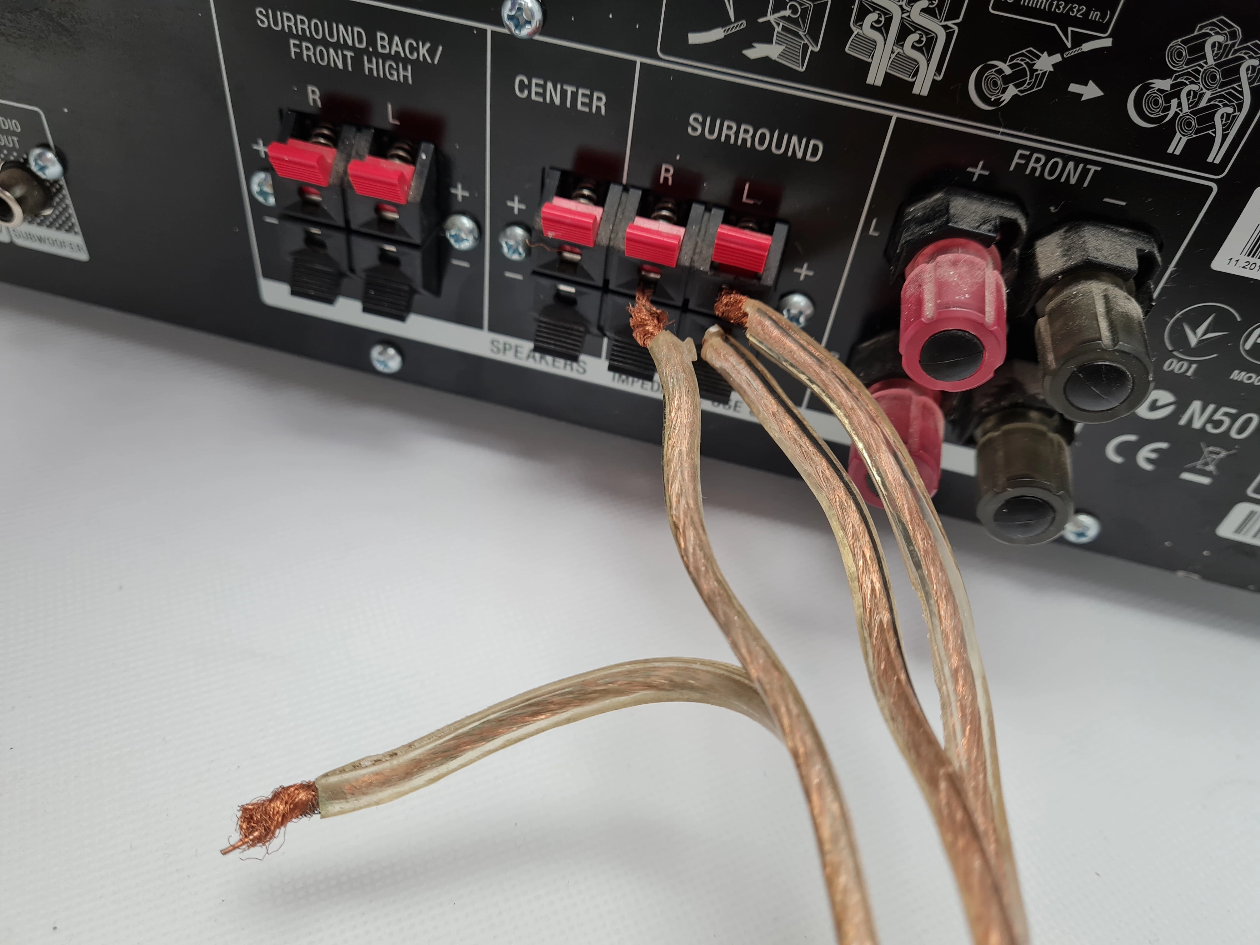 amplituner-sony-str-dh520-3x-glosnik-pilot-marka-sony