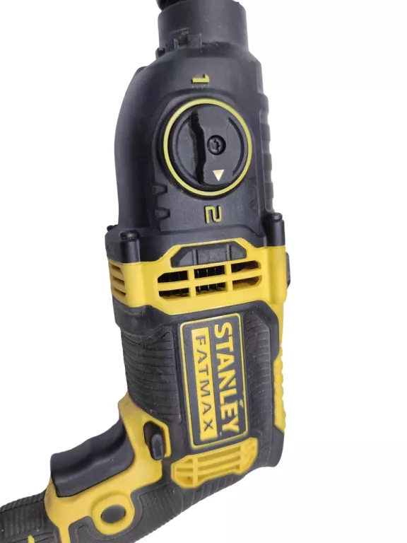 WIERTARKA UDAROWA STANLEY FMEH1100 1100W / ZESTAW