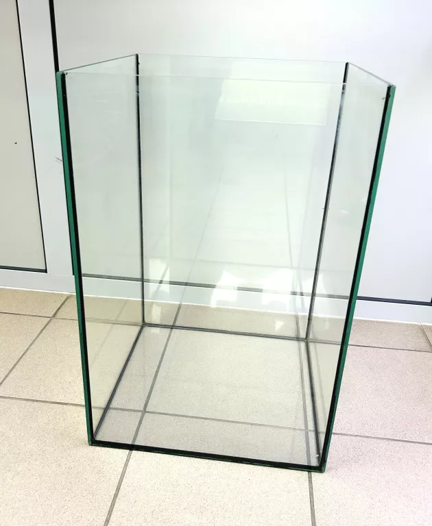 akwarium-40x40x60-96-litrow-wolnosci-2-nisko