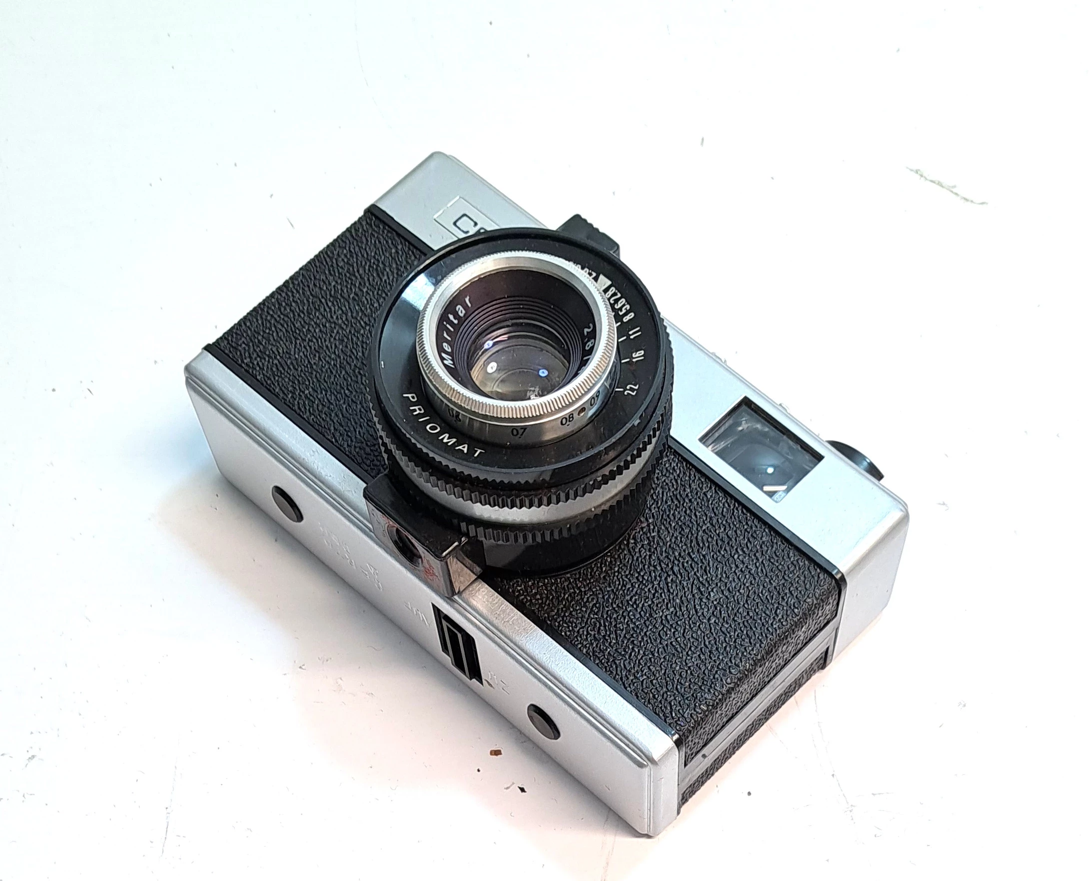 aparat-fotograficzny-certo-kn-35-futeral-batalionow-chlopskich-19-katowice