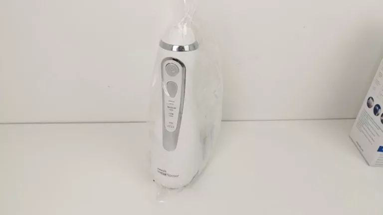 IRYGATOR BEZPRZEWODOWY WATERPIK WP-560 EU
