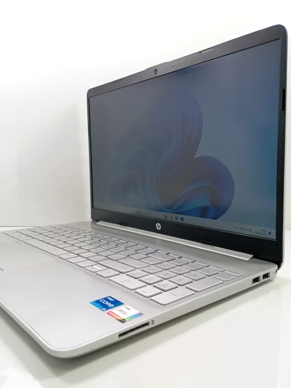 LAPTOP HP 15-DW3001NW (I5-1135G7/8GB/512GB SSD/IRIS/W11)