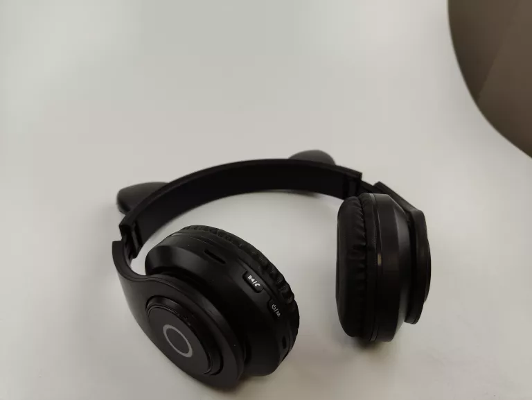 sluchawki-bezprzewodowe-bt-b39-czarne-ean-gtin-3664012167150