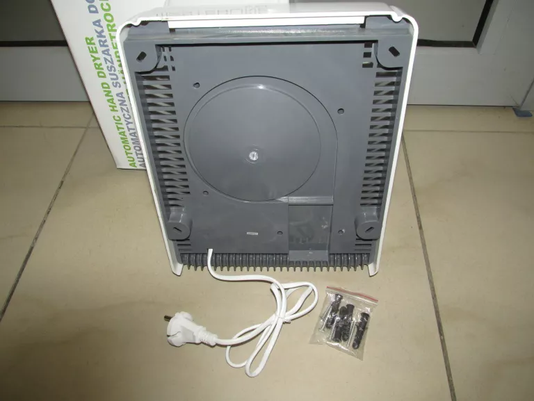 suszarka-do-rak-bisk-1200-w-moc-znamionowa-1200