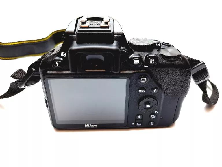 APARAT NIKON D3500 +OBIEKTYW NIKKOR AF-S DX 18-140MM F/3,5-5,6G ED VR 1966