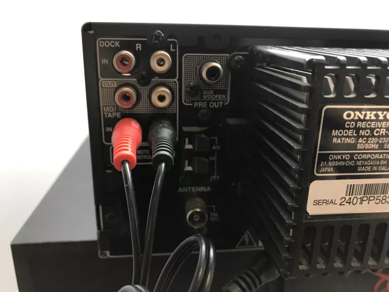 miniwieza-onkyo-cr-325-rodzaj-odtwarzanych-nosnikow-cd-audio