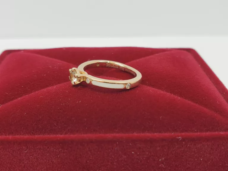 ZŁOTY PIERŚCIONEK BRYLANTY LEUKOSZAFIR 0,35 CT 375 R 5 1,81 G
