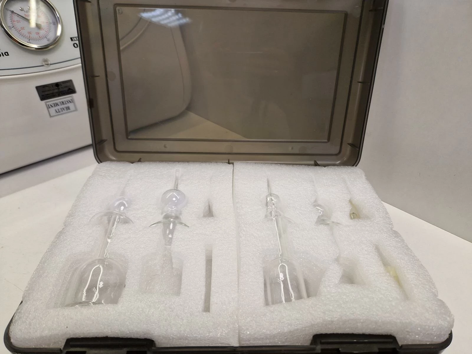 urzadzenie-do-masazu-i-liftingu-prozniowego-ib-8080-kpl-product-id