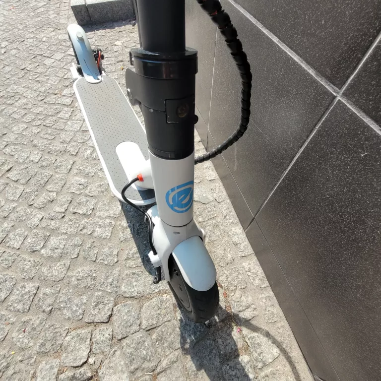 HULAJNOGA ELEKTRYCZNA E-SCOOTER SPRAWNA! POLECAM!