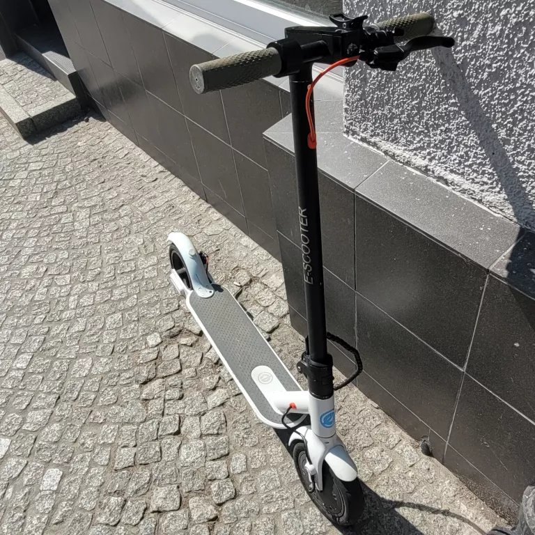 HULAJNOGA ELEKTRYCZNA E-SCOOTER SPRAWNA! POLECAM!