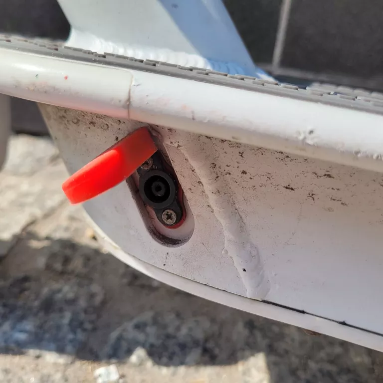 HULAJNOGA ELEKTRYCZNA E-SCOOTER SPRAWNA! POLECAM!