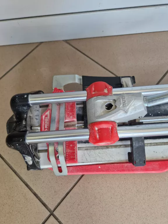 MASZYNKA DO CIĘCIA GLAZURY RUBI FAST 85