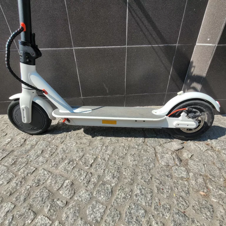 HULAJNOGA ELEKTRYCZNA E-SCOOTER SPRAWNA! POLECAM!