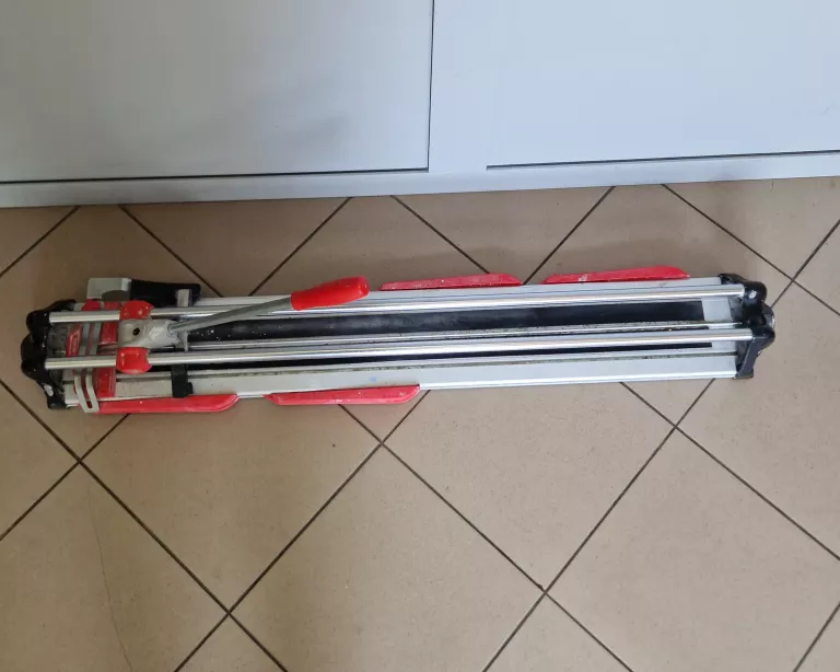 MASZYNKA DO CIĘCIA GLAZURY RUBI FAST 85