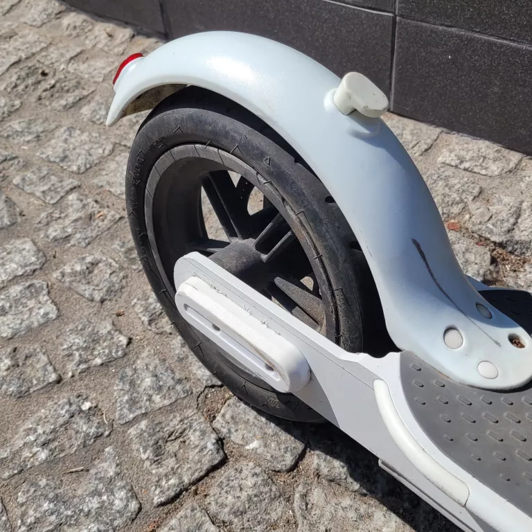 HULAJNOGA ELEKTRYCZNA E-SCOOTER SPRAWNA! POLECAM!