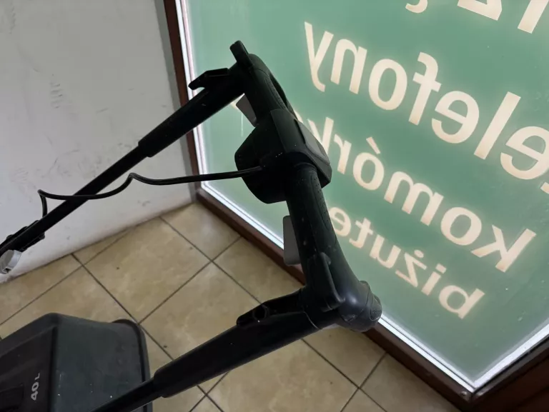 KOSIARKA ELEKTRYCZNA BOSCH EASYROTAK 36-550