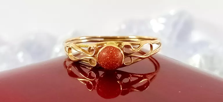 klasyczny-zloty-pierscionek-z-kamieniem-piasek-pustyni-585-147g-24r-rozmiarsrednica-wew-mm-372-13