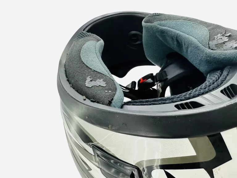 UŻYWANY KASK MOTOCYKLOWY MOTOWELL