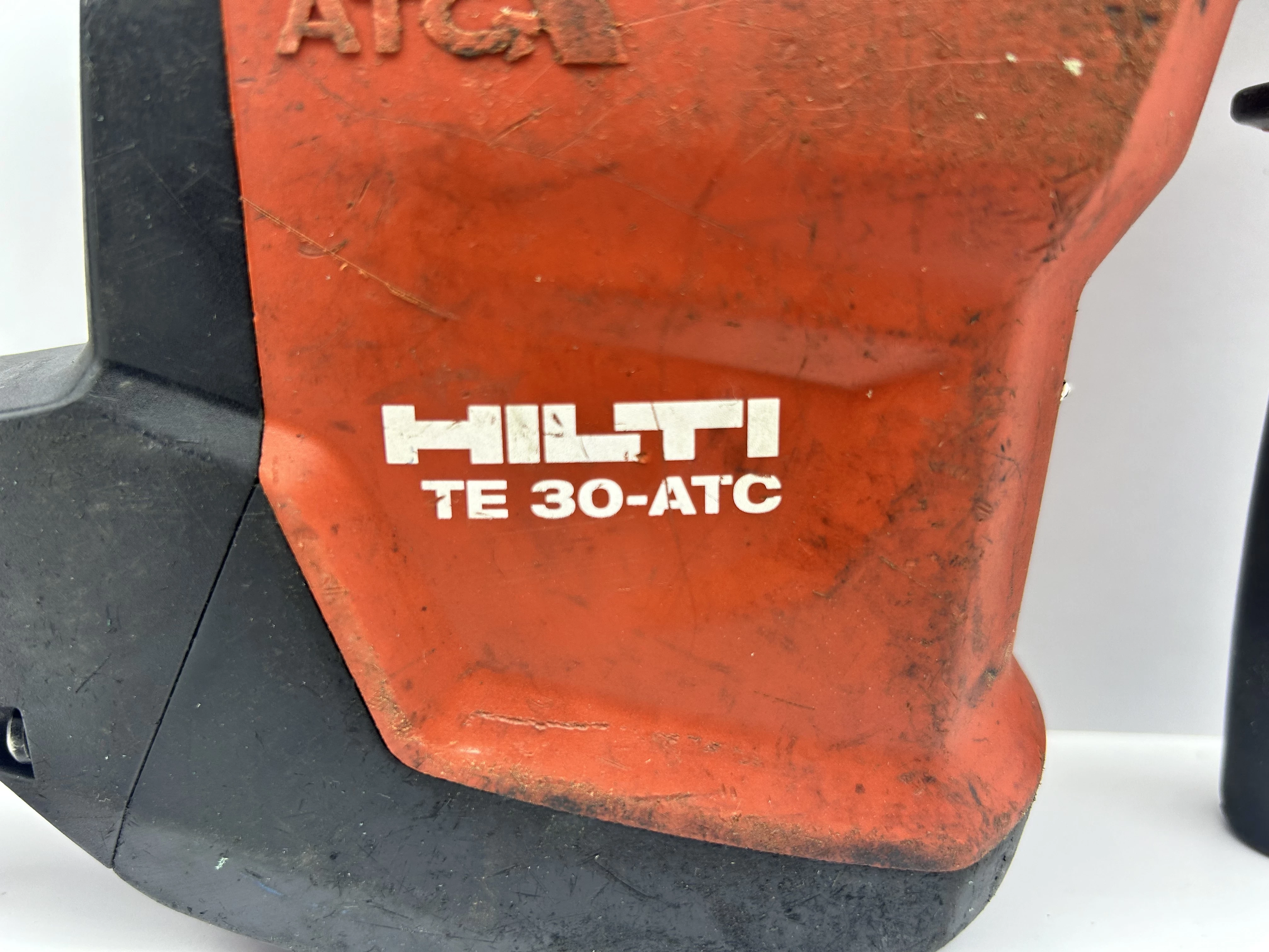 mlotowiertarka-hilti-te-30-atc-1010w-stan-11323-238062
