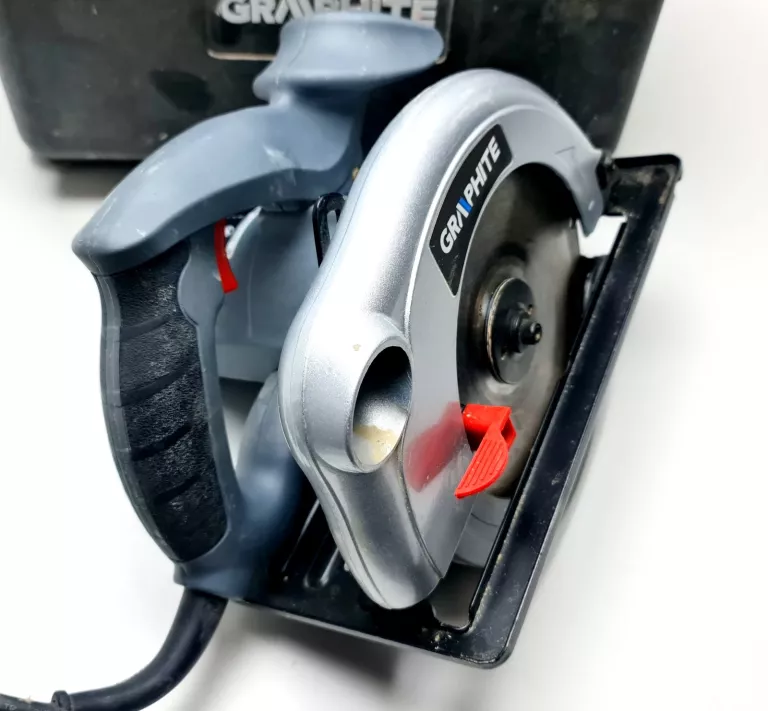 PIŁA TARCZOWA GRAPHITE 58G488 WALIZKA