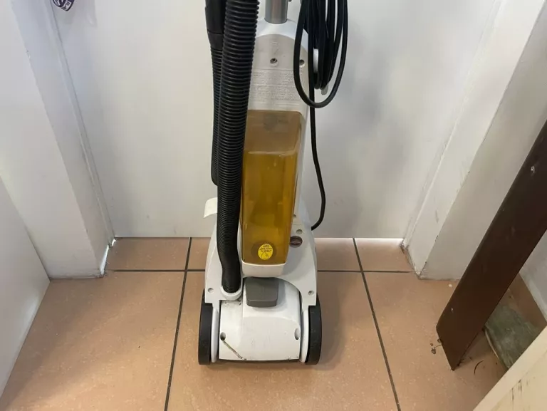 ODKURZACZ PIORĄCY BISSELL READY CLEAN PLUS 53W1E