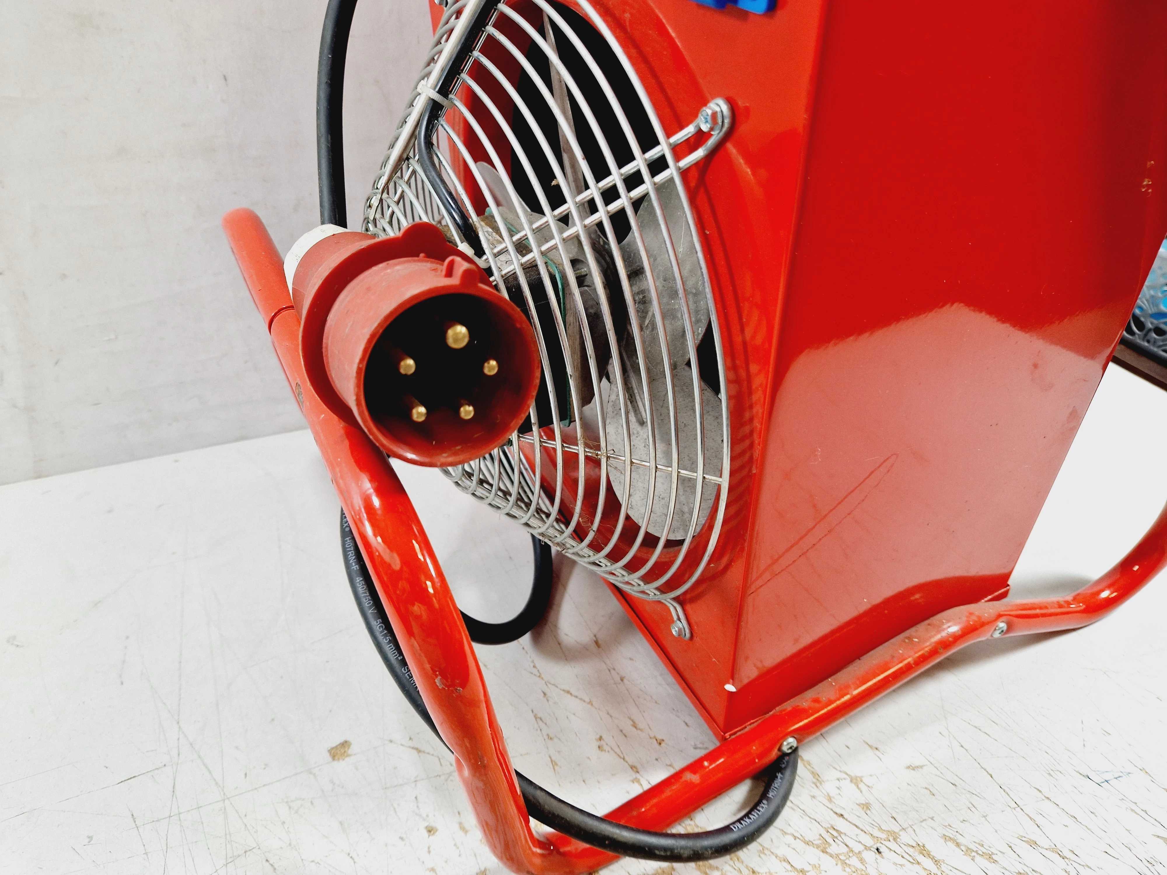 nagrzewnica-frico-tiger-9kw-type-p-93-waga-produktu-z-opakowaniem-jednostkowym-1780