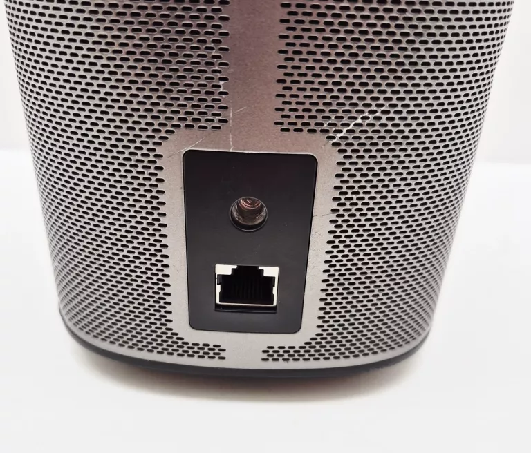 glosnik-sonos-play-1-model-play-1